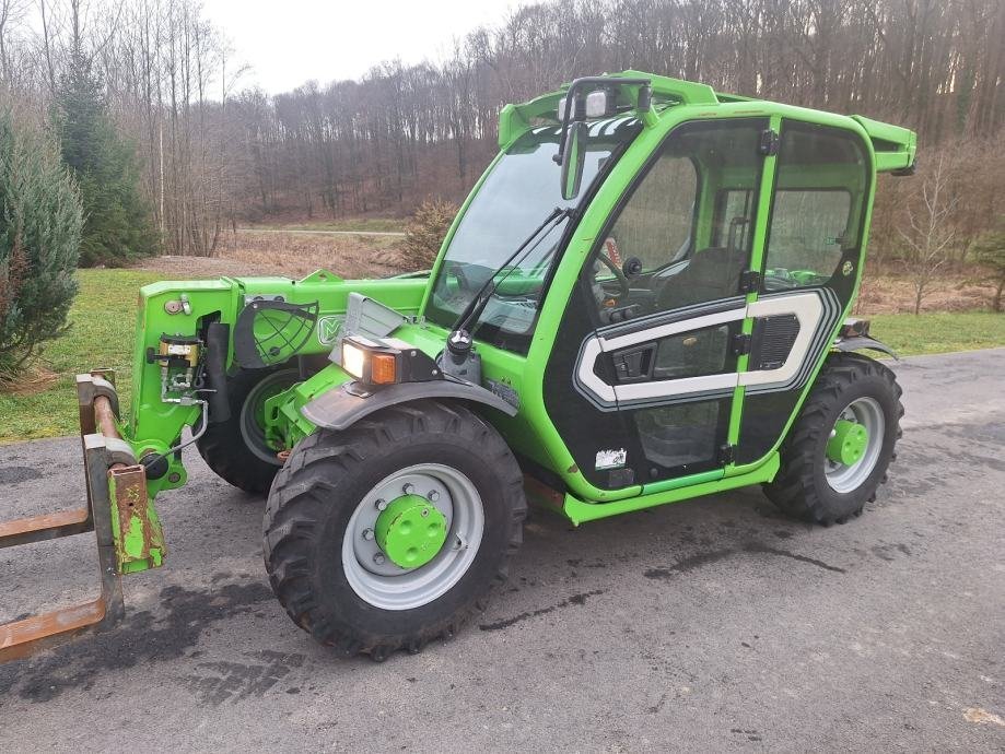 B12XCB18.jpg Chargeur télescopique Merlot P27.6 – 2019 - 6m – Image 1