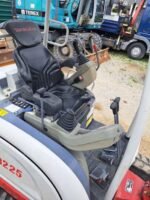 Mini-pelle Takeuchi TB225 – 2018 - 2,2T – Image 5