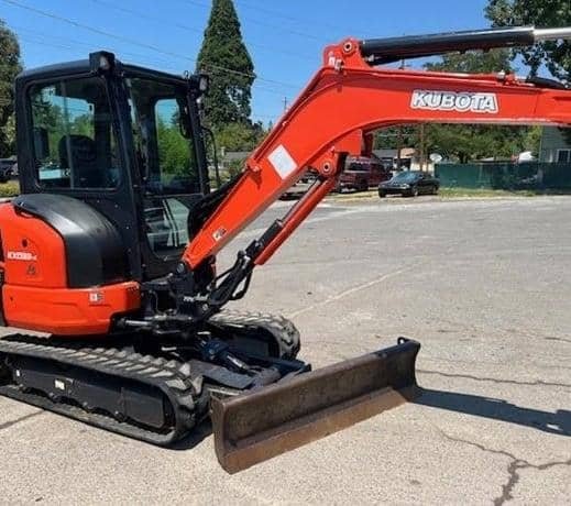 IMG-20250408-WA0059 Kubota KX033-4 Année : 2019 – Image 1